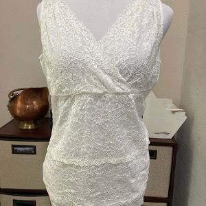 Emma James lace tank size s